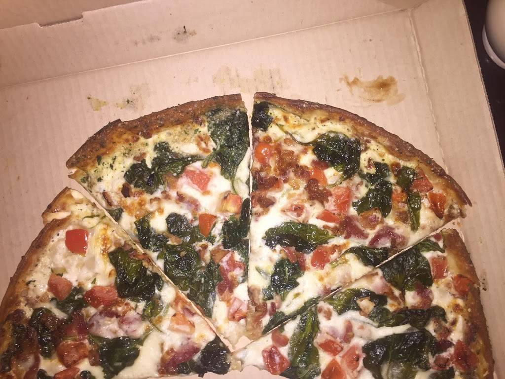 Pizza Hut | restaurant | 3005 W Lake Mary Blvd #107, Lake Mary, FL 32746, USA | 4073244900 OR +1 407-324-4900