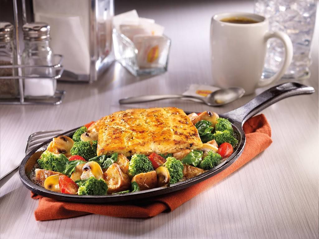 Dennys | meal takeaway | 9220 S Houghton Rd, Tucson, AZ 85747, USA | 5208497017 OR +1 520-849-7017