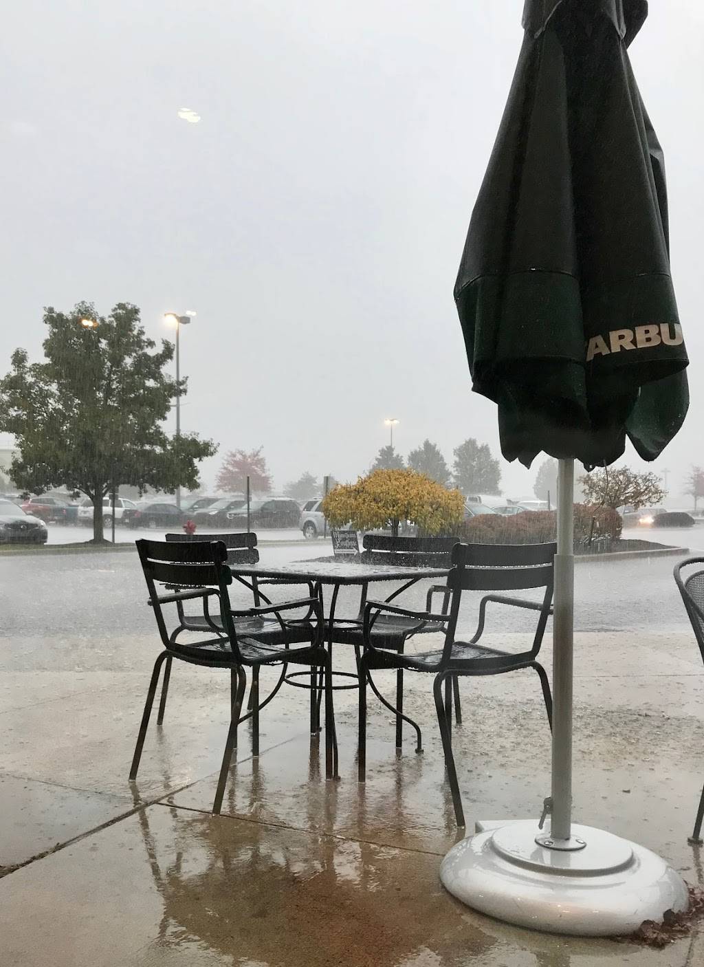 Starbucks | cafe | 4120 W Jefferson Blvd Ste H12, Fort Wayne, IN 46804, USA | 2604329690 OR +1 260-432-9690