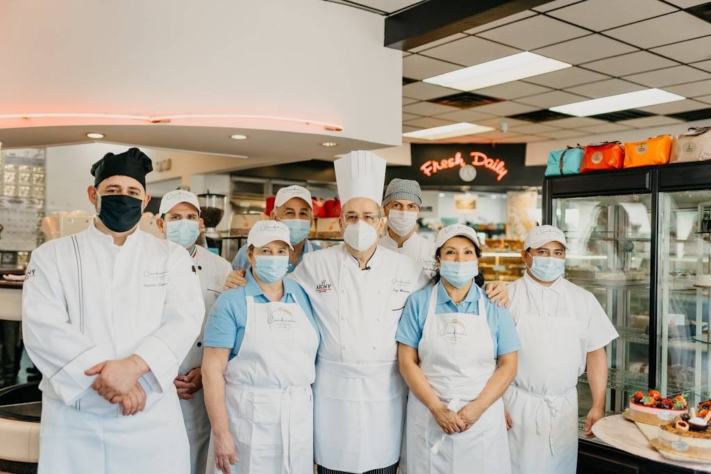 Cardinali Bakery | bakery | 14 Cold Spring Rd, Syosset, NY 11791, USA | 5164962489 OR +1 516-496-2489