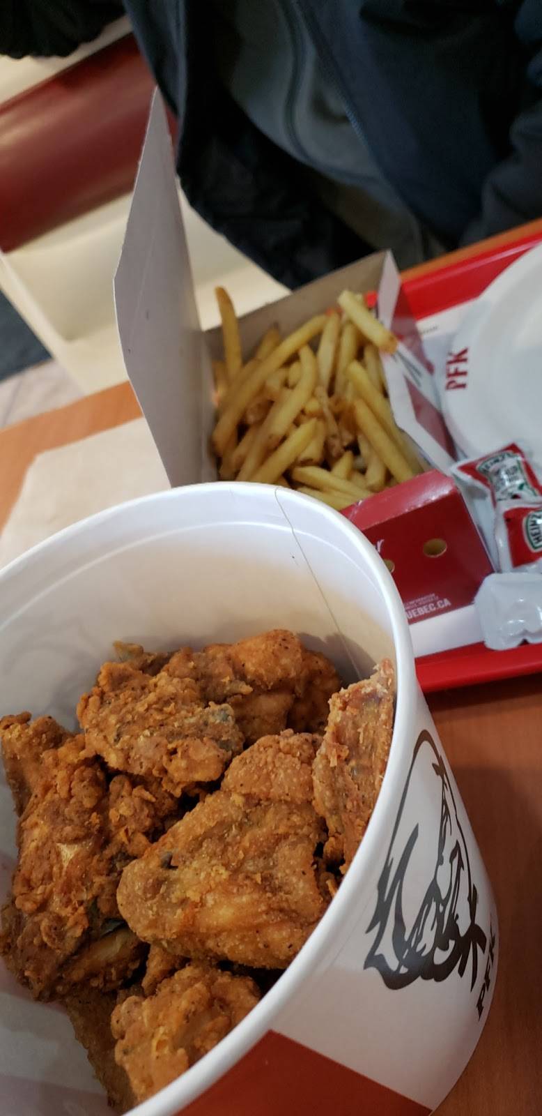 Taco Bell | meal takeaway | 4980 Boulevard des Sources, Pierrefonds, QC H8Y 3E2, Canada | 5146836701 OR +1 514-683-6701