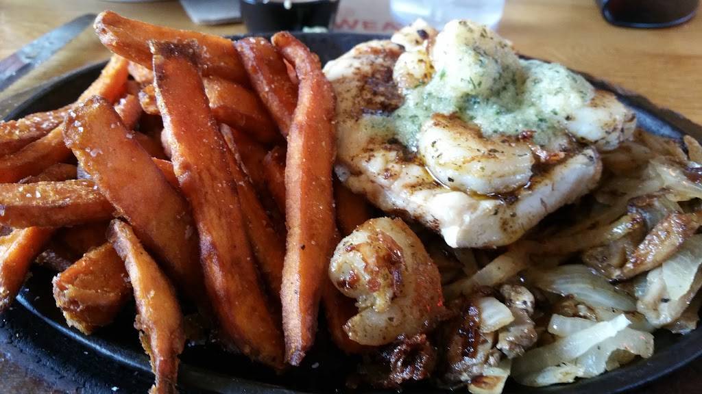 Applebees Grill + Bar | restaurant | 705 S James Campbell Blvd, Columbia, TN 38401, USA | 9313800503 OR +1 931-380-0503