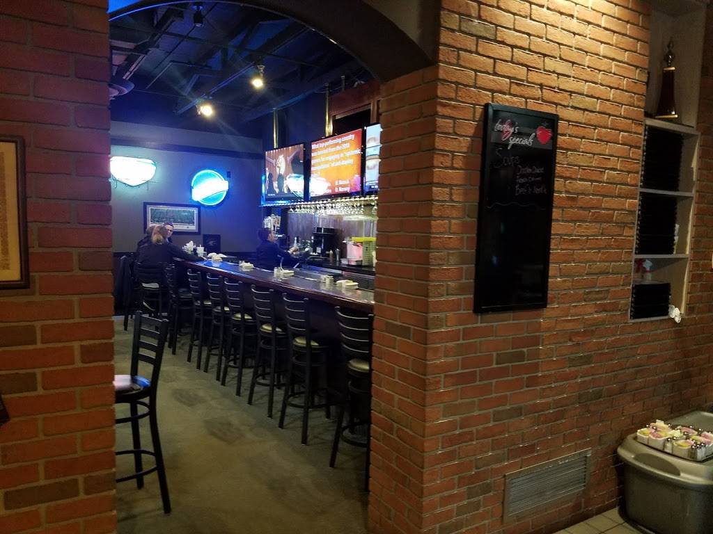 CJs Highmarks | restaurant | 1211 Irmscher Blvd, Celina, OH 45822, USA | 4195865552 OR +1 419-586-5552