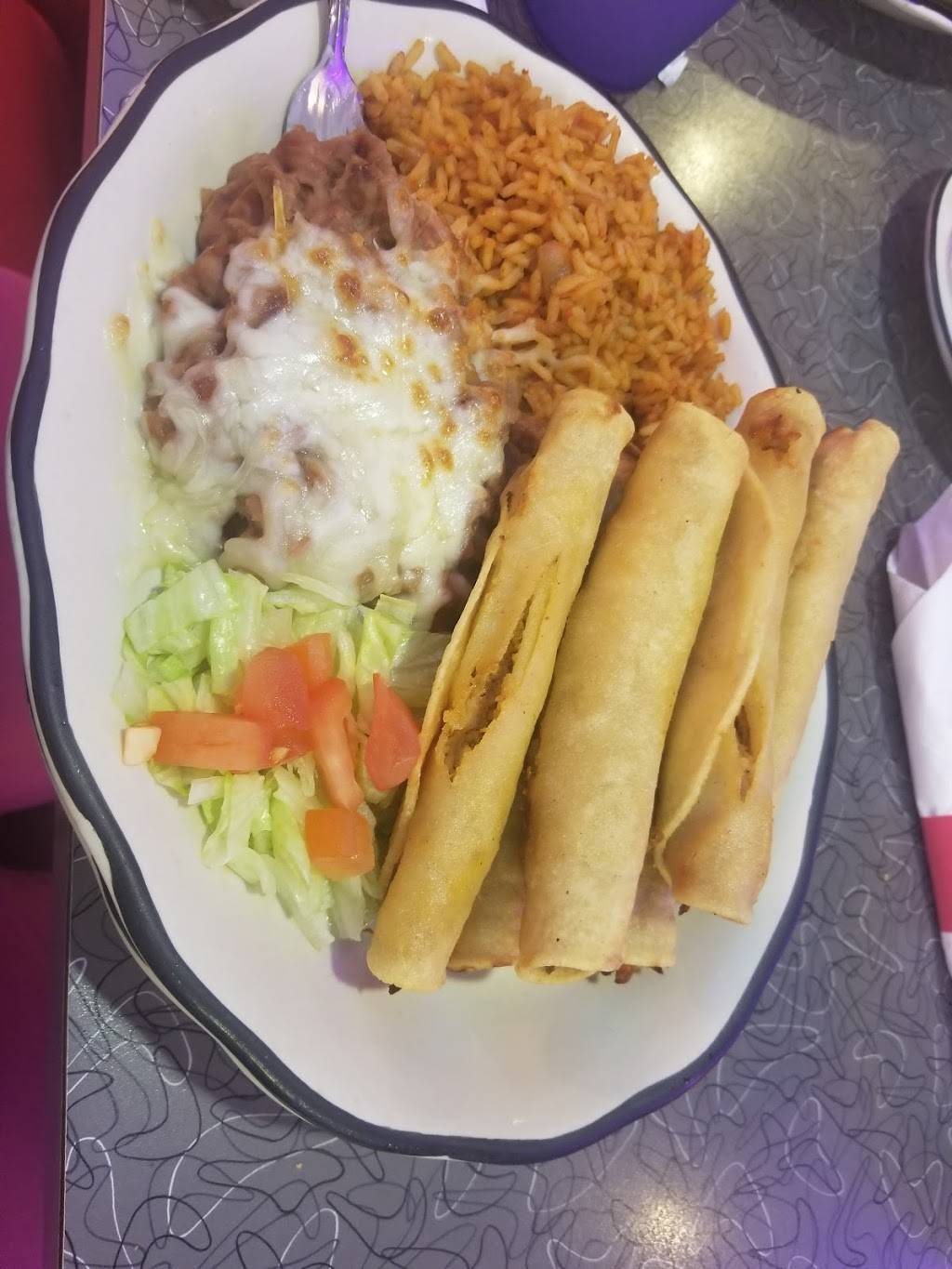 Marys Diner | restaurant | 140 S Water St, Henderson, NV 89015, USA | 7025641811 OR +1 702-564-1811
