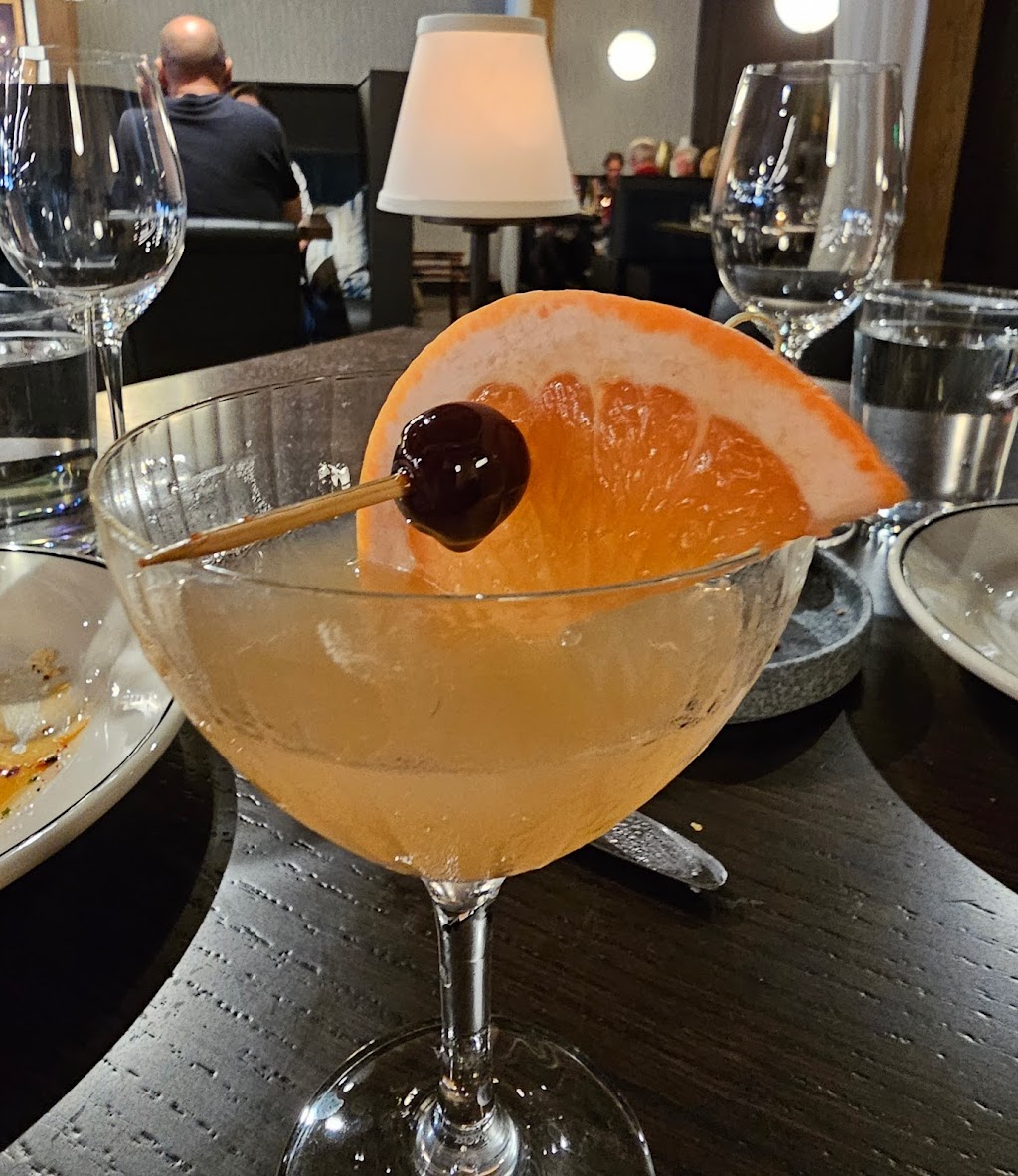 The Edison | restaurant | 322 N Broadway, Milwaukee, WI 53202, USA | 4142696306 OR +1 414-269-6306