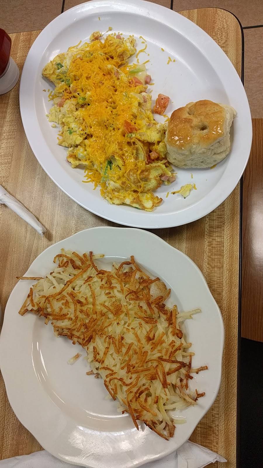 The Egg Factory | restaurant | 1533 S Combee Rd, Lakeland, FL 33801, USA | 8636661604 OR +1 863-666-1604