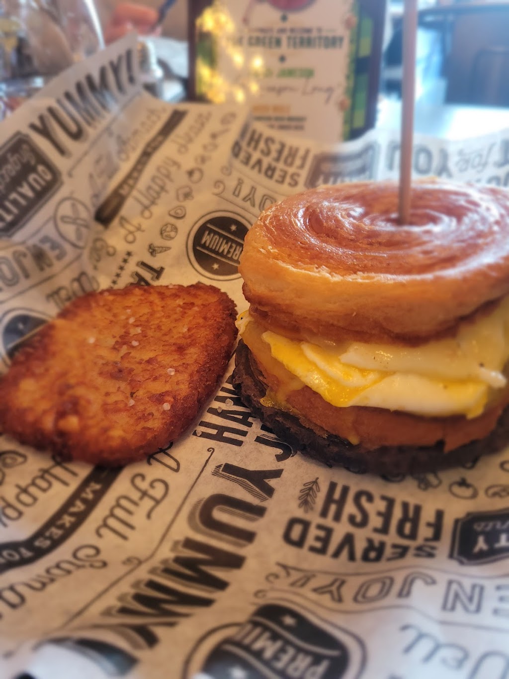 Moxy Pub and Plate | restaurant | 441 W Lake St, Addison, IL 60101, USA | 6305194430 OR +1 630-519-4430