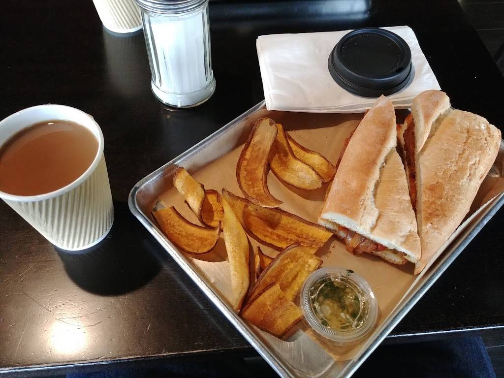 Mari Cafe & Grill | cafe | 138 N Robertson Blvd, Beverly Hills, CA 90211, USA | 3106521128 OR +1 310-652-1128