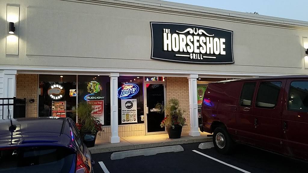 The Horseshoe Grill | restaurant | 28682 W Northwest Hwy, Lake Barrington, IL 60010, USA | 8473815530 OR +1 847-381-5530
