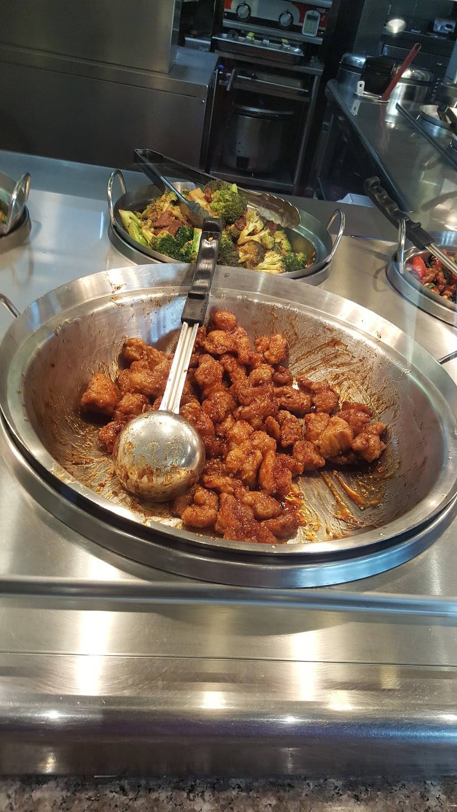 Panda Express | meal takeaway | 150 E Orangethorpe Ave, Fullerton, CA 92832, USA | 7148711328 OR +1 714-871-1328