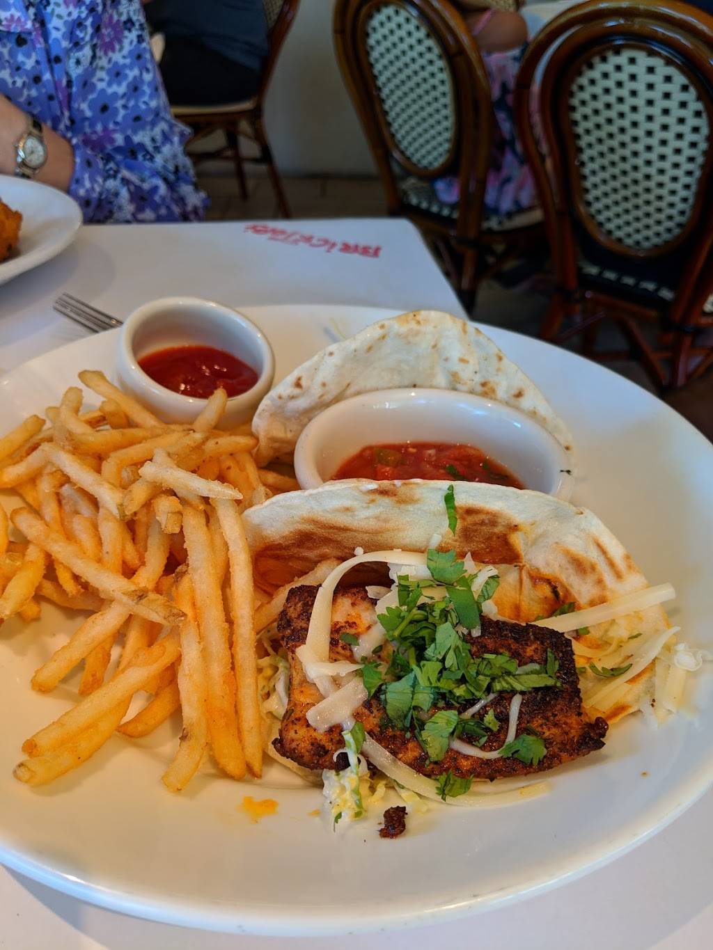 BrickTops | restaurant | 5555 Tamiami Trail N, Naples, FL 34108, USA | 2395969112 OR +1 239-596-9112