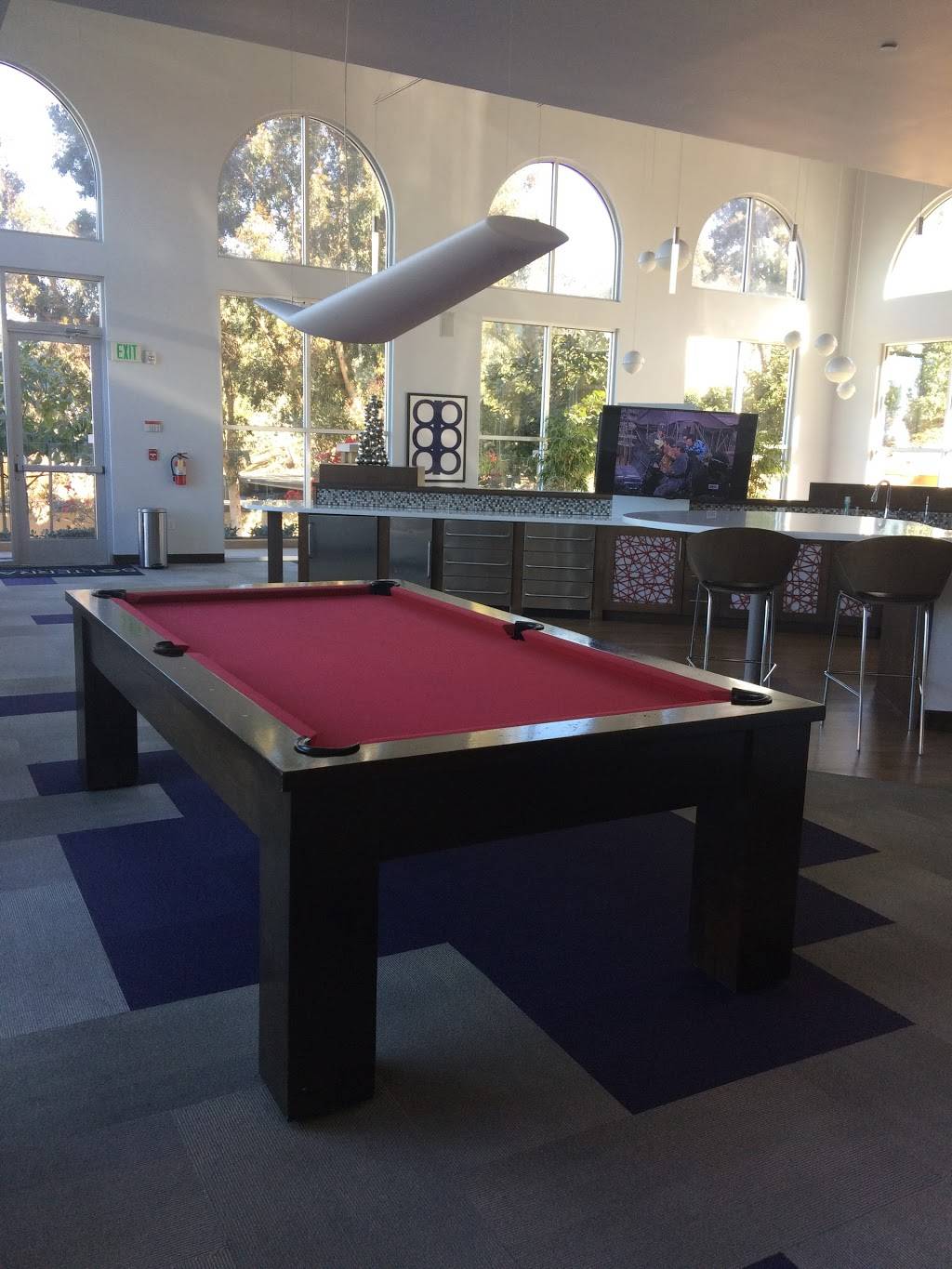 Solterra Ecoluxury Apartments at Scripps Highlands San Diego | restaurant | 9865 Erma Rd, San Diego, CA 92131, USA | 8584444500 OR +1 858-444-4500