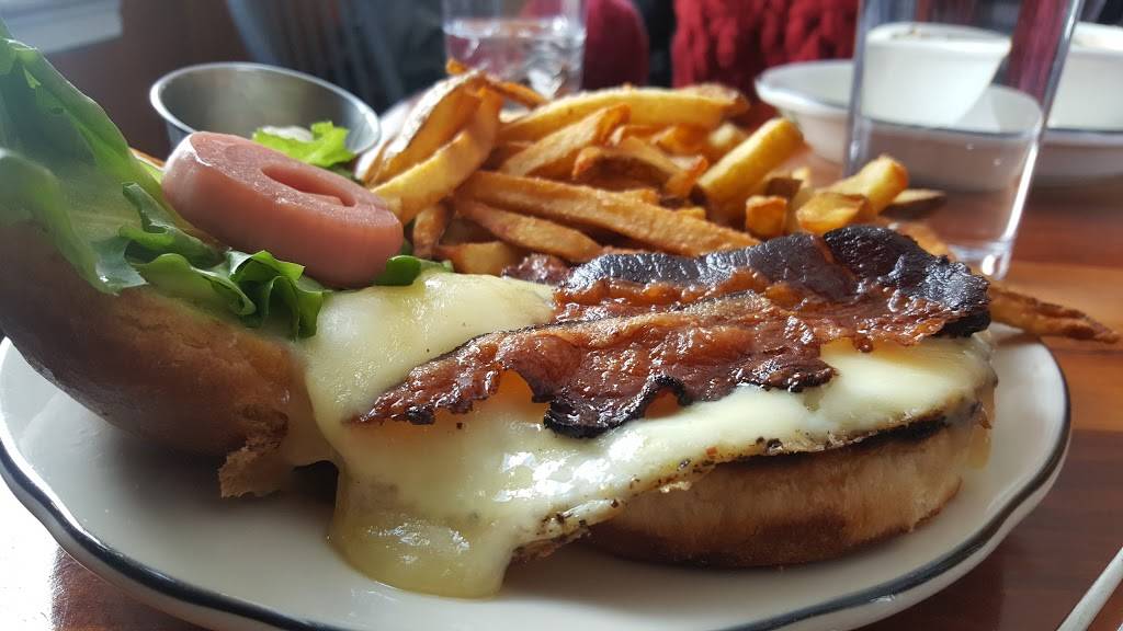 The Prairie Whale | restaurant | 178 Main St, Great Barrington, MA 01230, USA | 4135285050 OR +1 413-528-5050