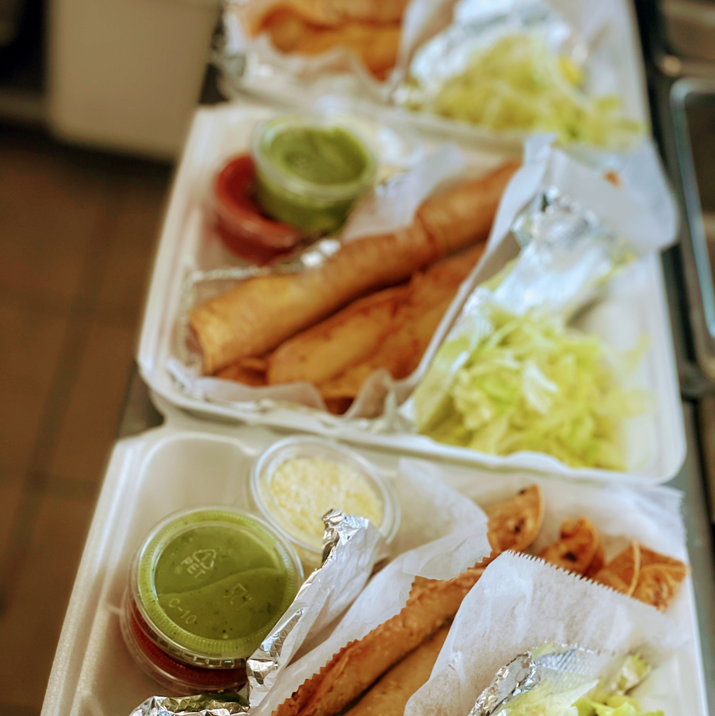 Chilanguitas | restaurant | 6320 Airline Dr, Houston, TX 77076, USA | 8324898769 OR +1 832-489-8769