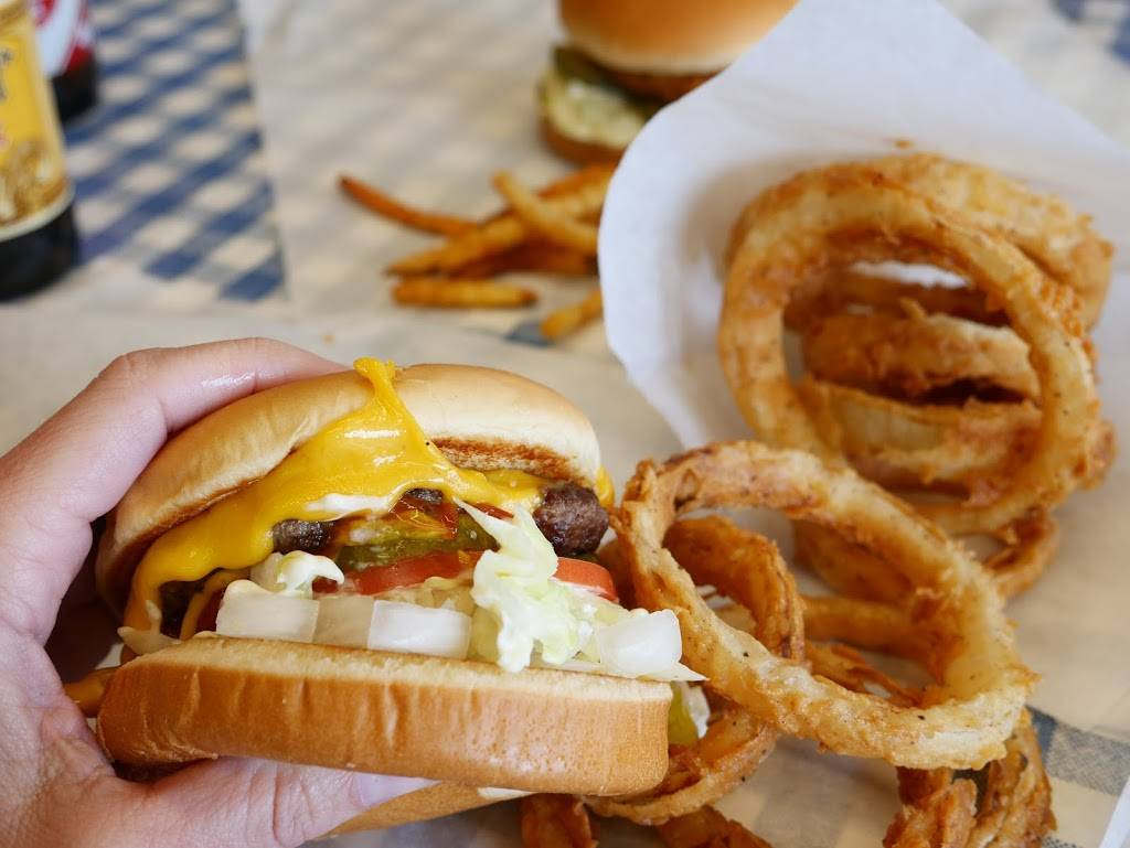 Mighty Fine | restaurant | Building AC, 1890 Ranch, 1335 E Whitestone Blvd Suite 100, Cedar Park, TX 78613, USA | 5125285421 OR +1 512-528-5421