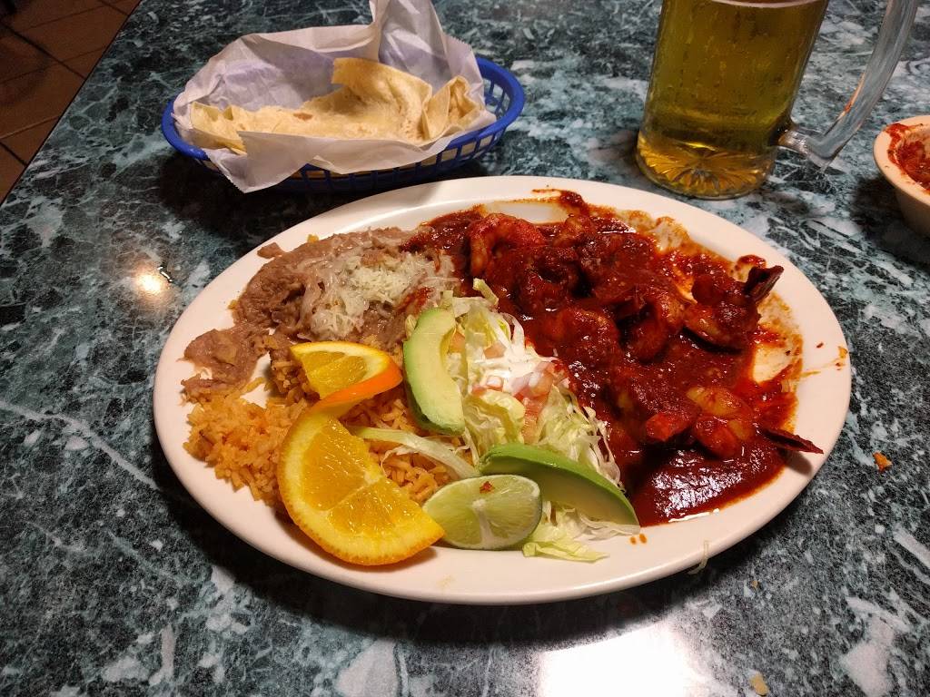Fiesta Mexicana | restaurant | 530 W 16th St E, Merced, CA 95340, USA | 2097222772 OR +1 209-722-2772