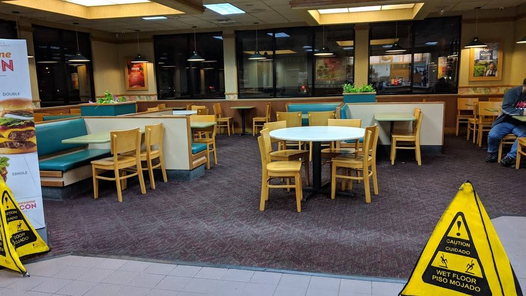 Wendys | restaurant | 757 Boston Rd, Springfield, MA 01119, USA | 4132737780 OR +1 413-273-7780