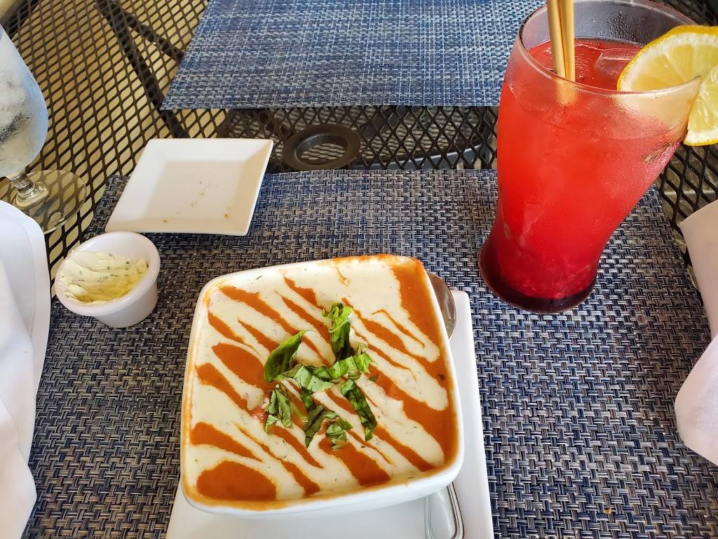 Blue Cow | restaurant | 119 N Michigan Ave, Big Rapids, MI 49307, USA | 2317960100 OR +1 231-796-0100