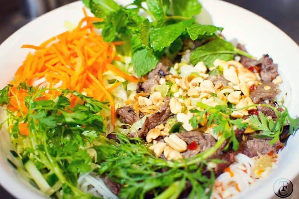 Mai Lee | restaurant | 8396 Musick Memorial Dr, Brentwood, MO 63144, USA | 3146452835 OR +1 314-645-2835