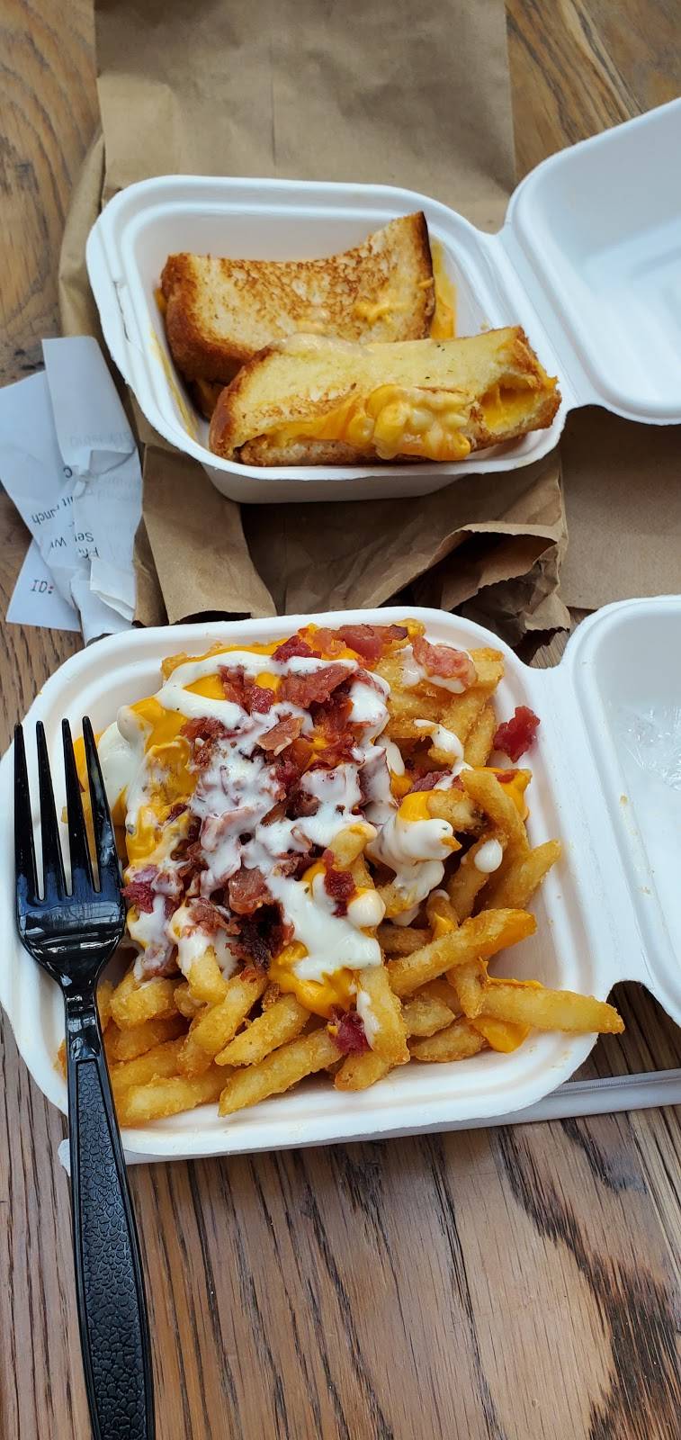 Planet Grilled Cheese - Brandon Mall | restaurant | 505 Brandon Town Center Dr Suite FC5, food court, Brandon, FL 33511, USA | 8134073850 OR +1 813-407-3850