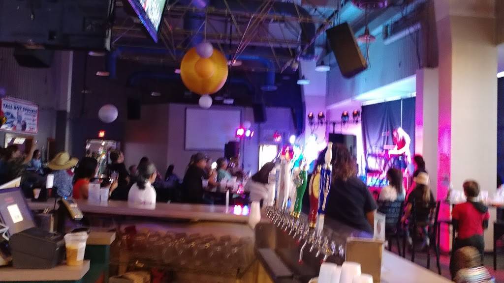 HammerJacks | restaurant | 5325 S University Dr, Davie, FL 33328, USA | 9544349663 OR +1 954-434-9663