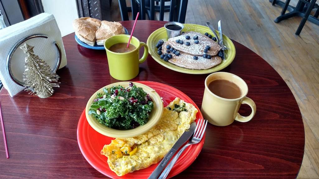 Dominicks Cafe | cafe | 34 N Front St, Kingston, NY 12401, USA | 8453384552 OR +1 845-338-4552