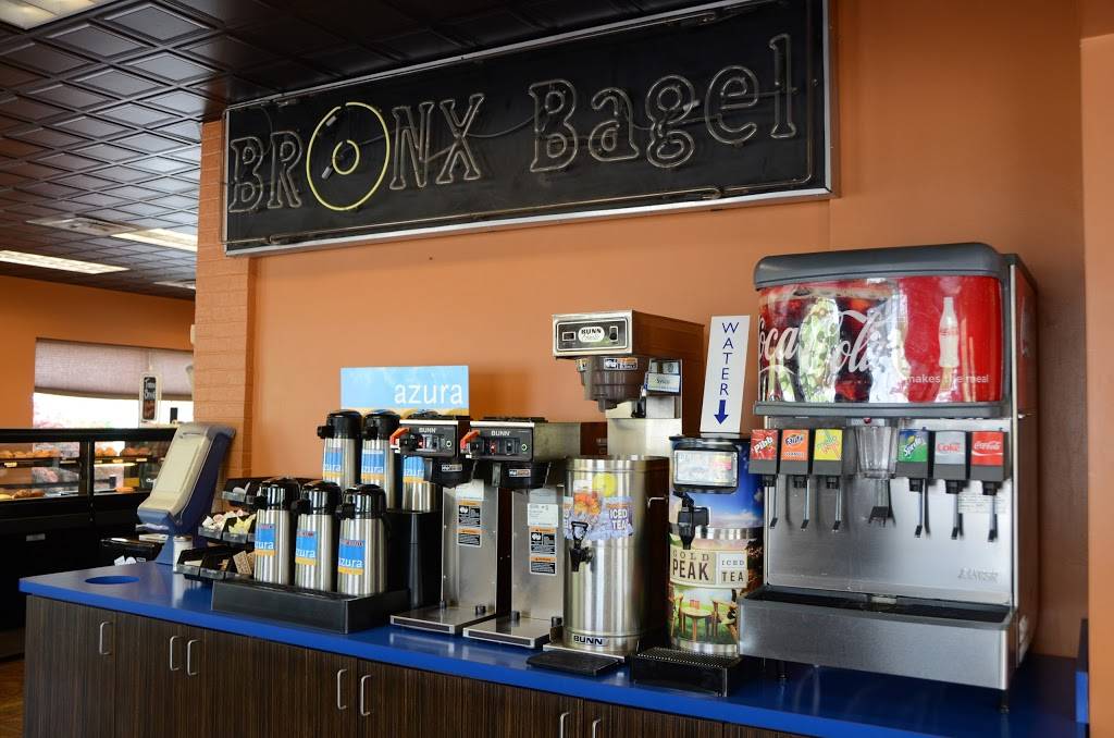 Azura Grill & Cafe | restaurant | 198 3rd Ave, Jasper, IN 47546, USA | 8126342211 OR +1 812-634-2211