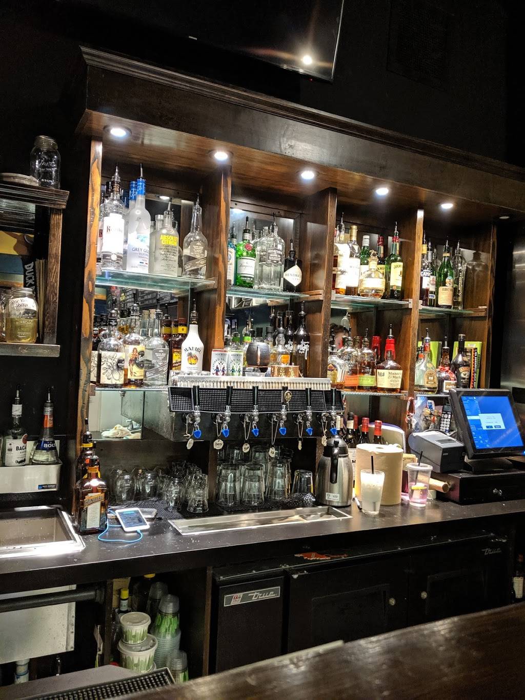 Cannon Beach Smokehouse | restaurant | 131 W 2nd St, Cannon Beach, OR 97110, USA | 5034364035 OR +1 503-436-4035