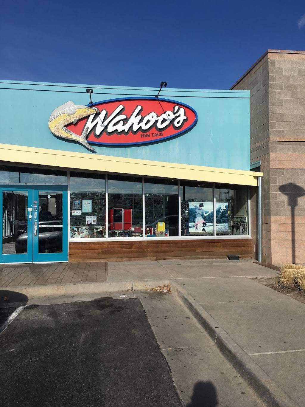 Wahoos Fish Taco | restaurant | 7980 Northfield Blvd, Denver, CO 80238, USA | 3035740466 OR +1 303-574-0466