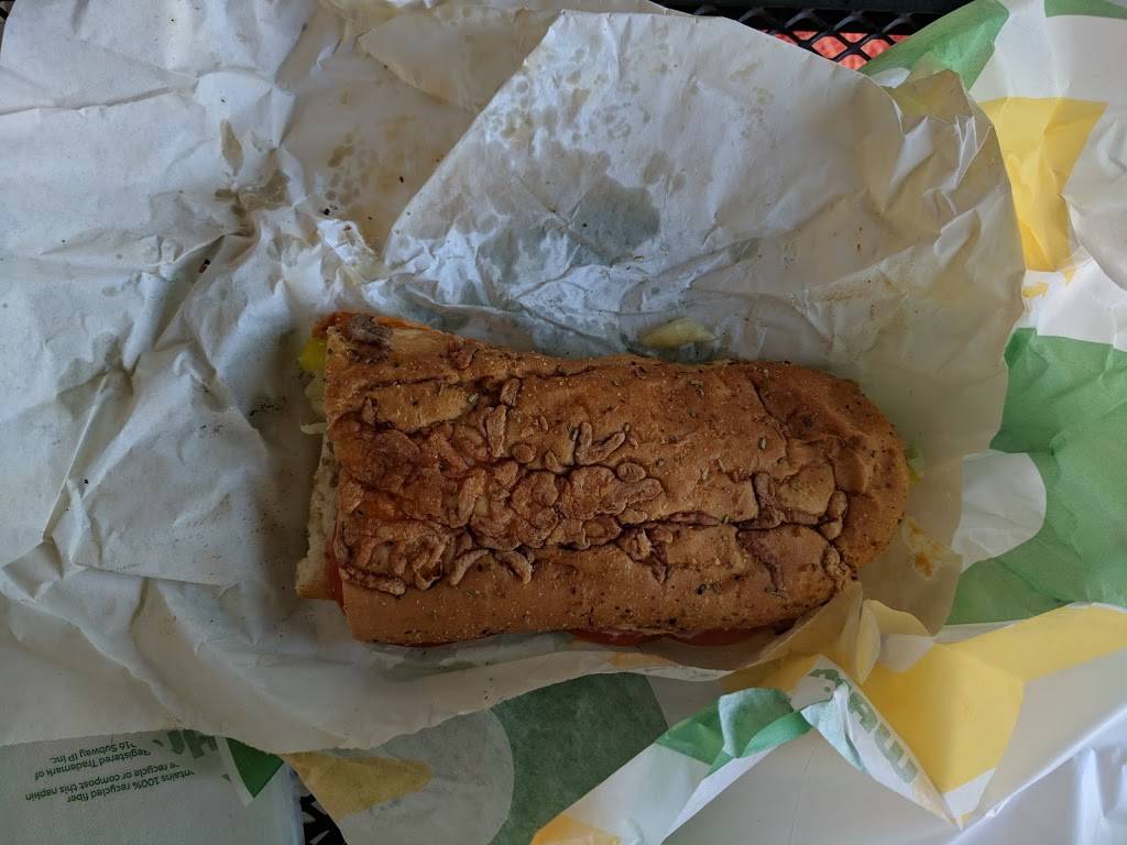 Subway Restaurants | restaurant | 3000 Ventrie Ct., Space No. E, Ventrie Center, Myersville, MD 21773, USA | 3015087097 OR +1 301-508-7097