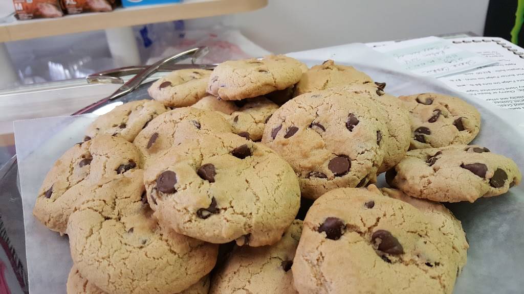 L.A. Sweets Bakery | restaurant | 148 N Main St, Washington, PA 15301, USA | 7242639891 OR +1 724-263-9891