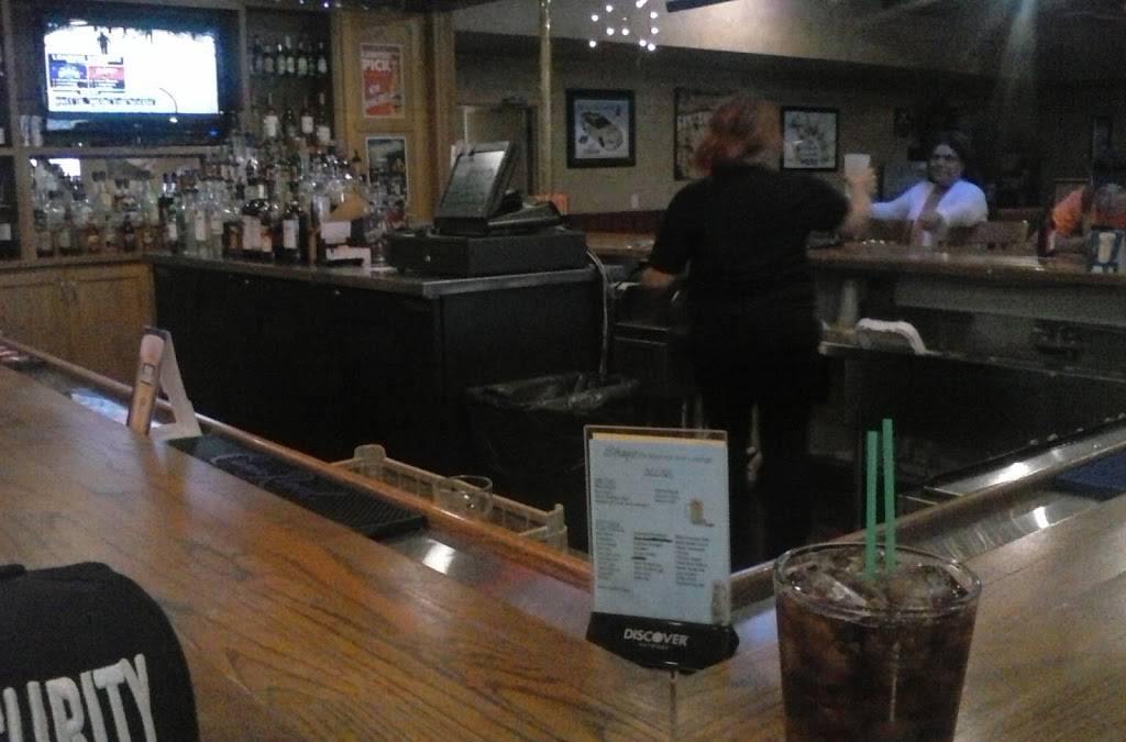 Shays Restaurant and Lounge | restaurant | 1500 E College Dr, Marshall, MN 56258, USA | 5075323221 OR +1 507-532-3221