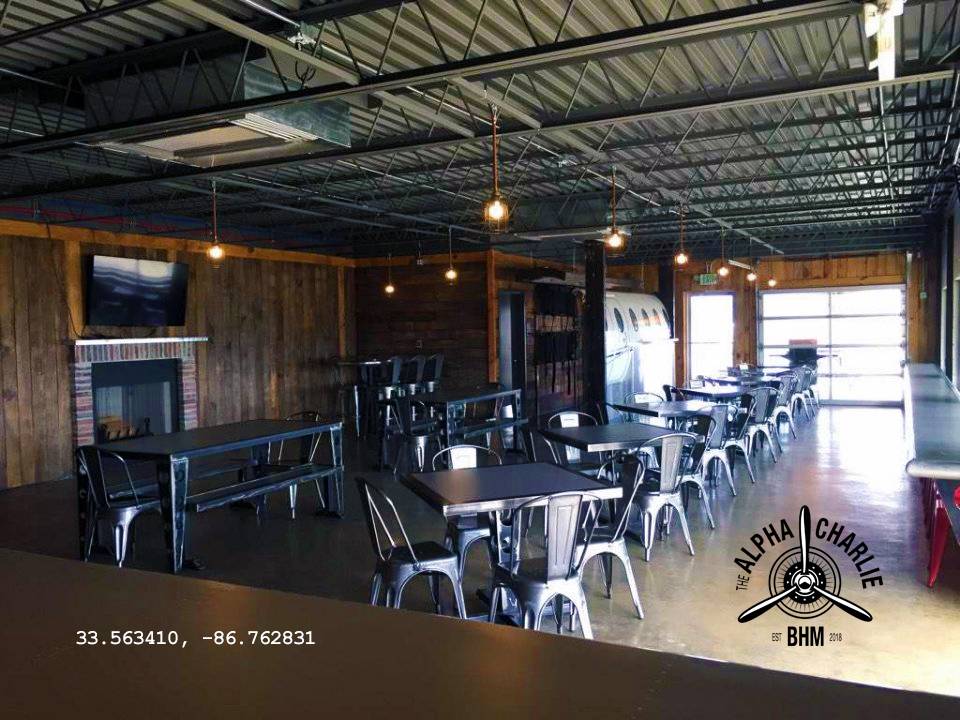 The Alpha Charlie | restaurant | 4800 E Lake Blvd, Birmingham, AL 35217, USA | 2052497377 OR +1 205-249-7377