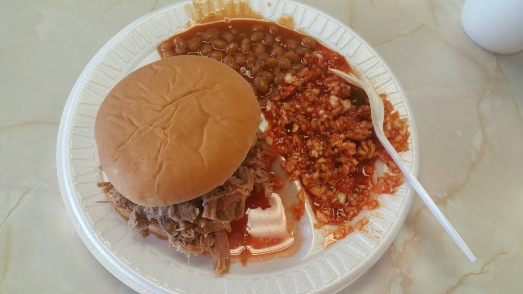 Bar-B-Q Shack | restaurant | 4687 Pembroke Rd, Hopkinsville, KY 42240, USA | 2704754844 OR +1 270-475-4844