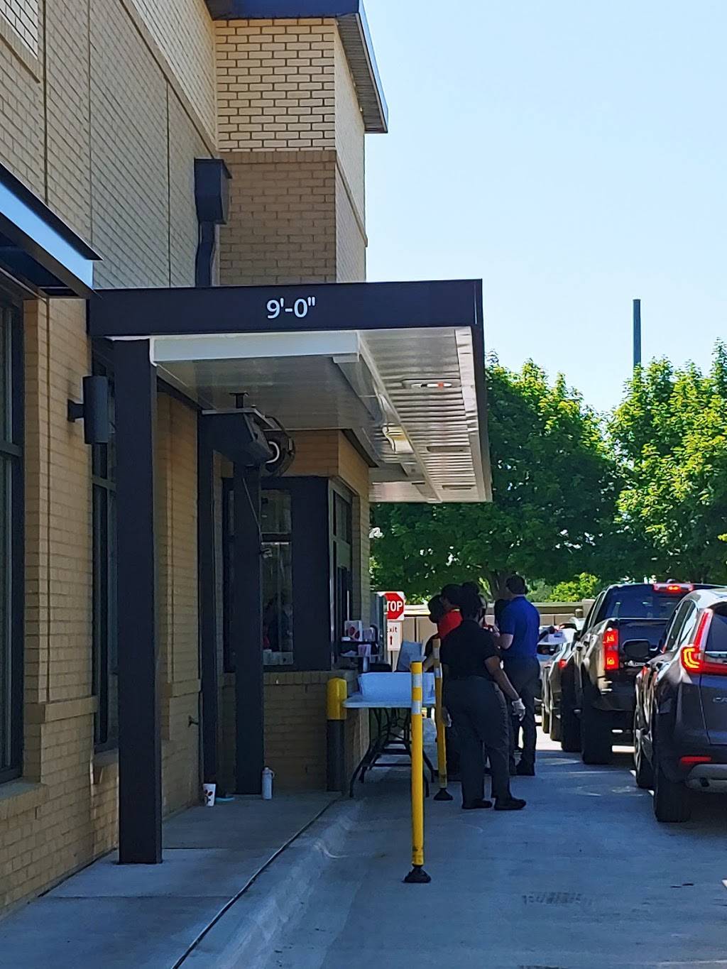 Chick-fil-A | restaurant | 27750 Novi Rd, Novi, MI 48377, USA | 2483498860 OR +1 248-349-8860