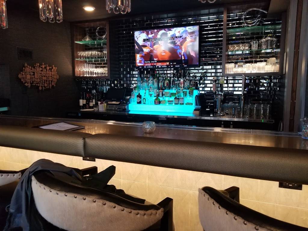 Boitanos Lounge | restaurant | 216 N 11th St, Lincoln, NE 68508, USA | 4022617800 OR +1 402-261-7800