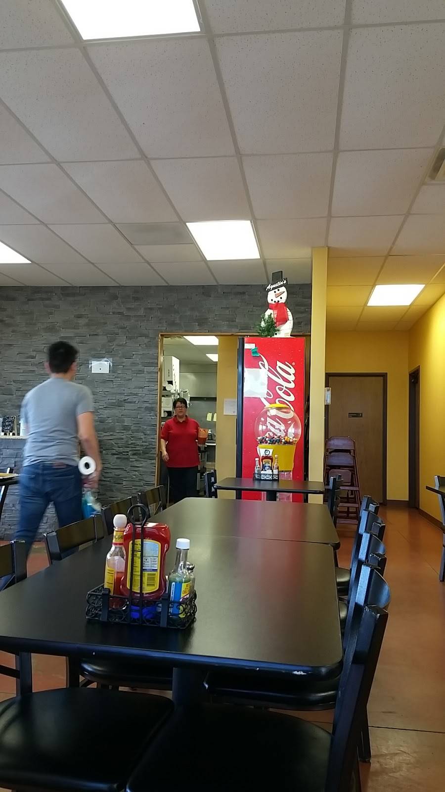 Agustins Mexican Grill | restaurant | 322 DURAN Dr, Shelbyville, IN 46176, USA | 3176045647 OR +1 317-604-5647