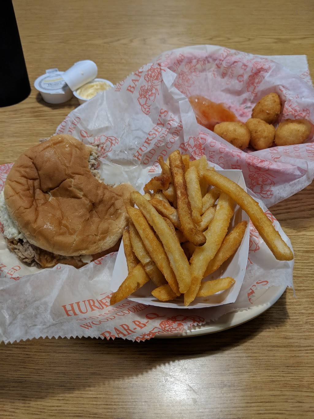 Hurseys Bar-B-Q | restaurant | 1834 S Church St, Burlington, NC 27215, USA | 3362261694 OR +1 336-226-1694