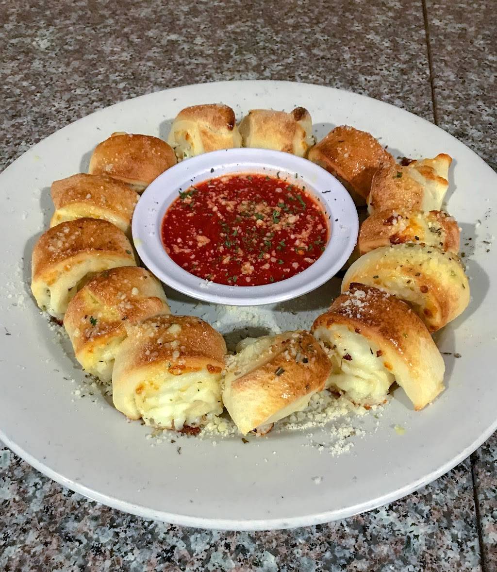 Valentinos | meal takeaway | 1501 King College Rd, Bristol, TN 37620, USA | 4239687655 OR +1 423-968-7655