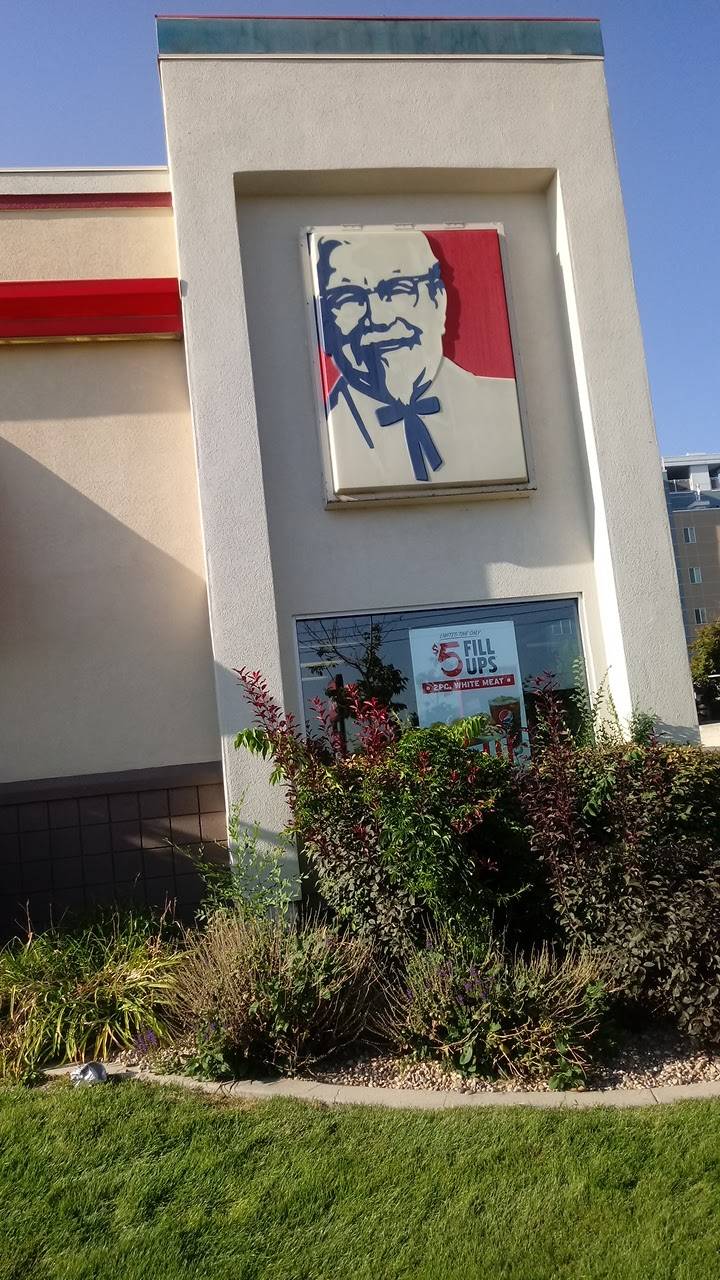 KFC | restaurant | 555 E 400 S, Salt Lake City, UT 84102, USA | 8013639652 OR +1 801-363-9652
