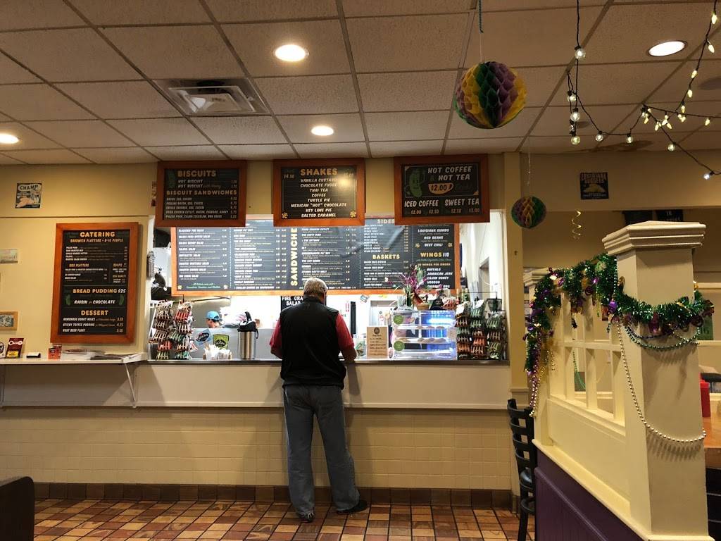 Po Boys & Pickles | meal takeaway | 1124 Forest Ave, Portland, ME 04103, USA | 2075189735 OR +1 207-518-9735