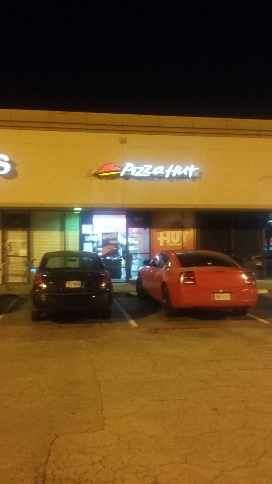 Pizza Hut | restaurant | 3410 Gulf Fwy Suite 3426, Dickinson, TX 77539, USA | 2813371212 OR +1 281-337-1212