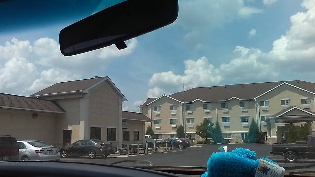 Fuel King Travel Center - Napoleon | restaurant | 1270 Independence Dr, Napoleon, OH 43545, USA | 4195990065 OR +1 419-599-0065