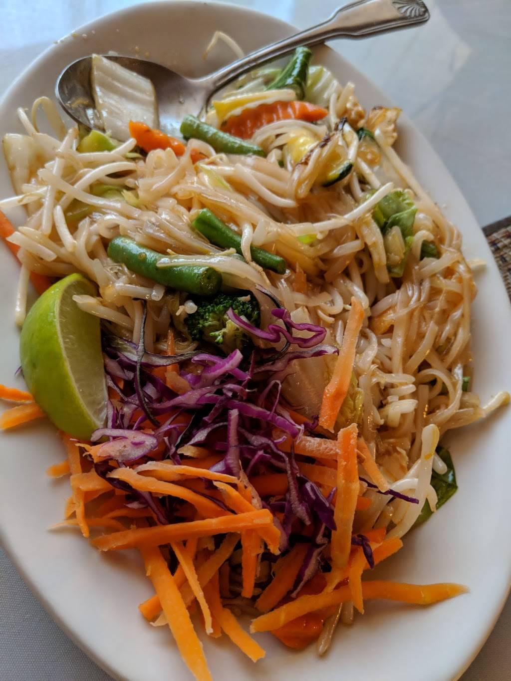 Thai House Restaurant | restaurant | 3430 Tully Rd, Modesto, CA 95350, USA | 2095440974 OR +1 209-544-0974