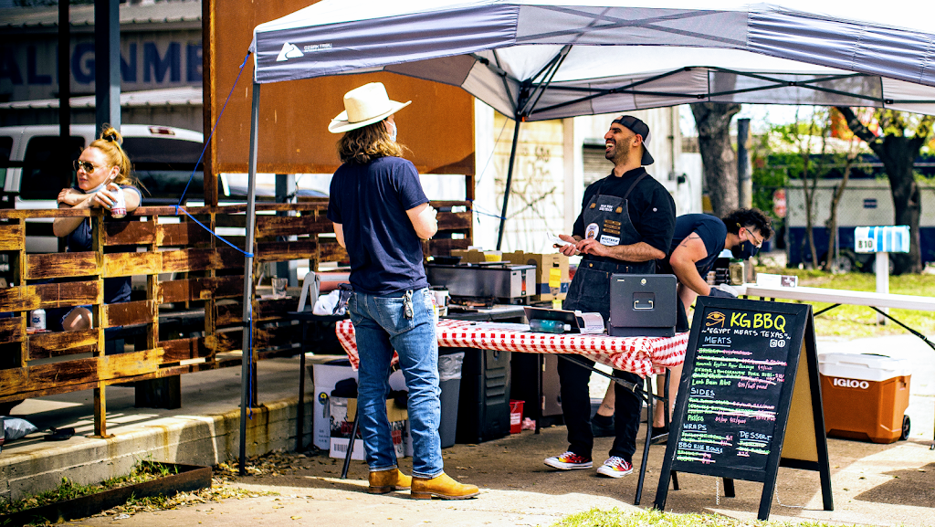 KG BBQ | restaurant | 3108 Manor Rd, Austin, TX 78723, USA | 5125869624 OR +1 512-586-9624