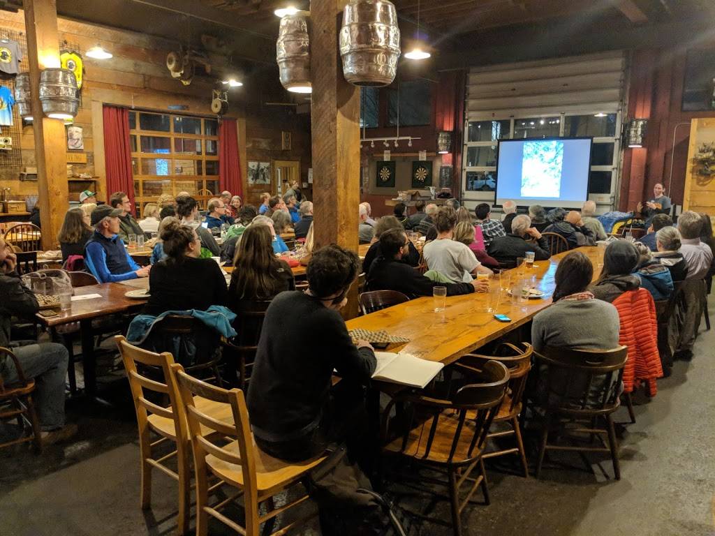 Lucky Labrador Beer Hall | restaurant | QUIMBY 1945, NW Quimby St, Portland, OR 97209, USA | 5035174352 OR +1 503-517-4352