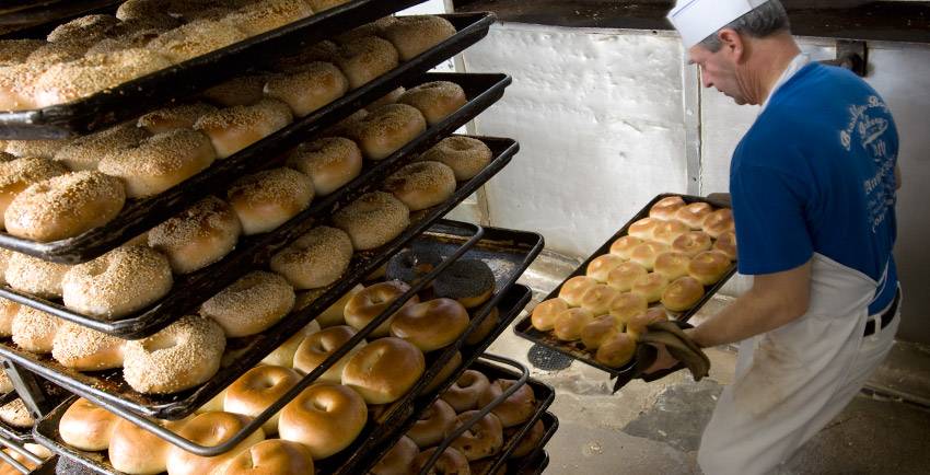 Brooklyn Bagel Bakery | cafe | 2223 Beverly Blvd, Los Angeles, CA 90057, USA | 3236300676 OR +1 323-630-0676