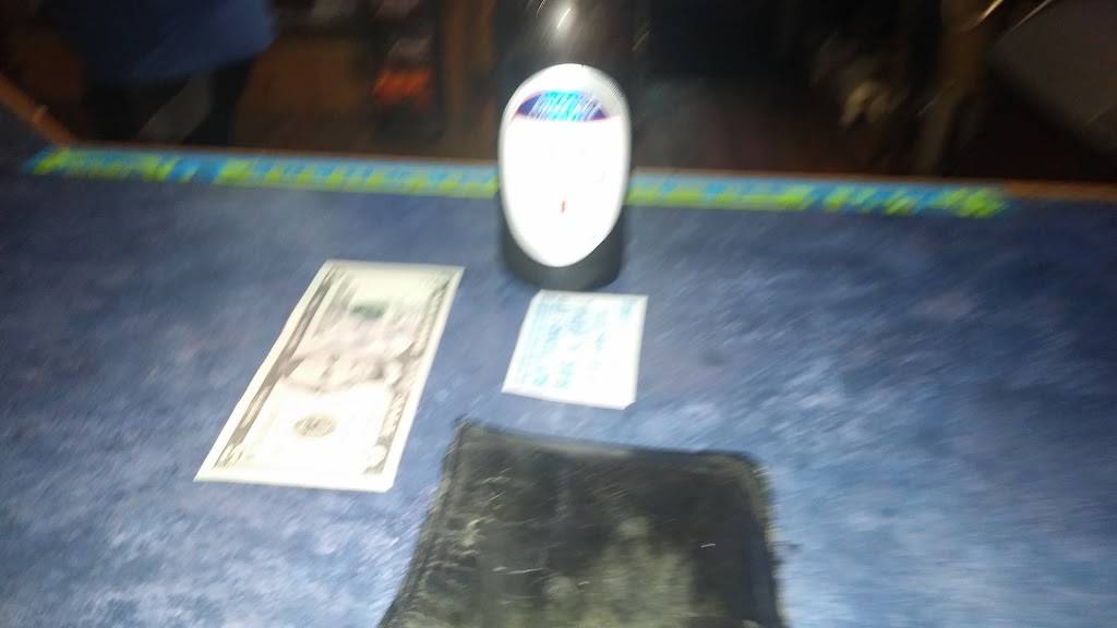 Bottoms Up Bar & Grill | restaurant | 115 Ely St, Rowley, IA 52329, USA | 3199382772 OR +1 319-938-2772