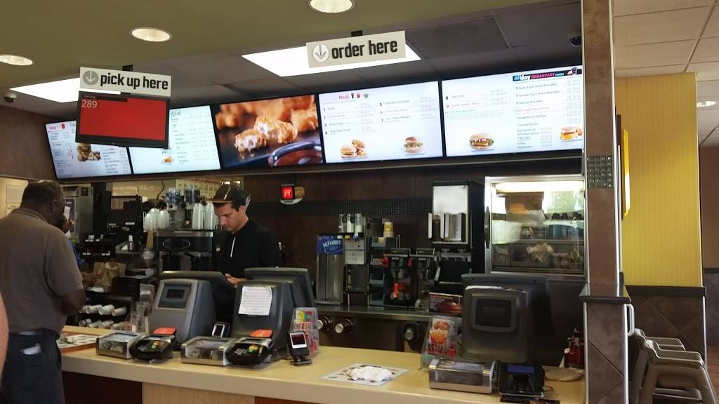 McDonalds | cafe | 930 NC-210, Sneads Ferry, NC 28460, USA | 9103272695 OR +1 910-327-2695