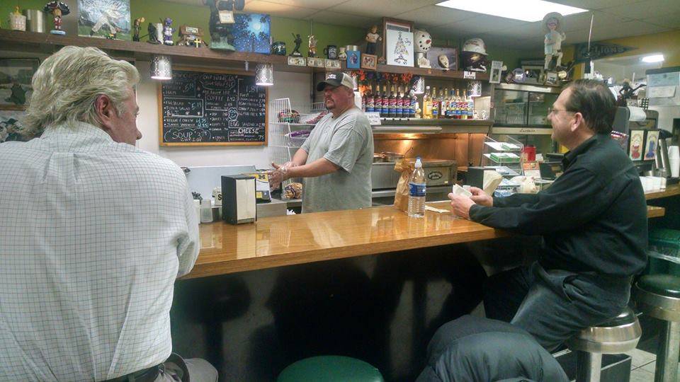 Chips Place | restaurant | 127 W Wesley St, Jackson, MI 49201, USA | 5177960850 OR +1 517-796-0850